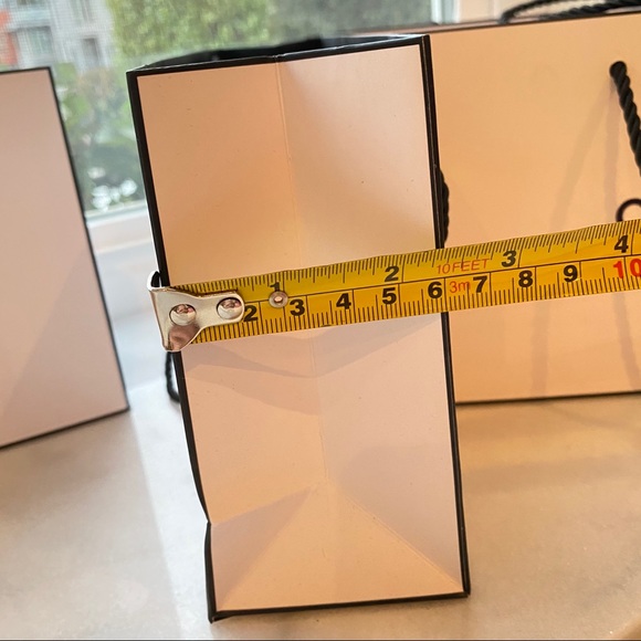 4 x Chanel Authentic Small paper shopping Gift bags - Picture 5 of 6